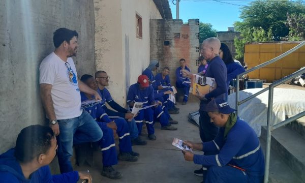 Irecê: SINTRACOM-BA participou do DDS com trabalhadores (as) da empresa Sulbaiana