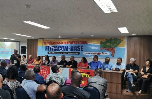 XI Congresso Interestadual da FETRACOM-BASE com fotos da abertura e da nova diretoria eleita