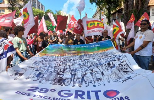 SINTRACOM-BA participa do 29º Grito dos Excluídos, junto com a CTB Bahia