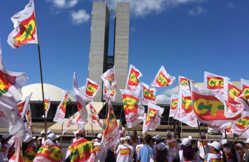 Uma reforma que assalta direitos e fere de morte a nação (Adilson Araújo, presidente da CTB)
