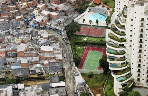 A fortuna de seis brasileiros é igual à renda dos 100 milhões mais pobres