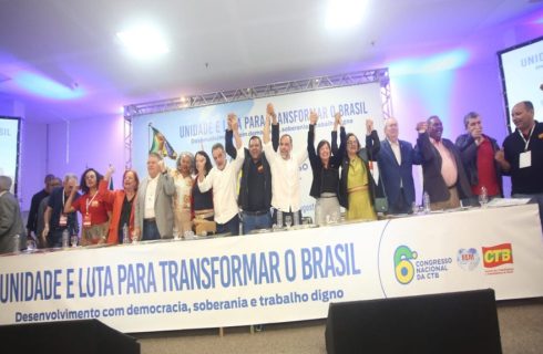 Abertura do 6º Congresso Nacional da CTB, teve Hino Nacional com a batida contagiante do Malê