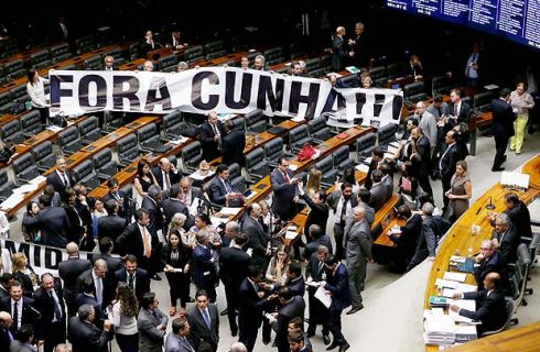 28 deputados que apoiaram o impeachment estão nas planilhas da Odebrecht