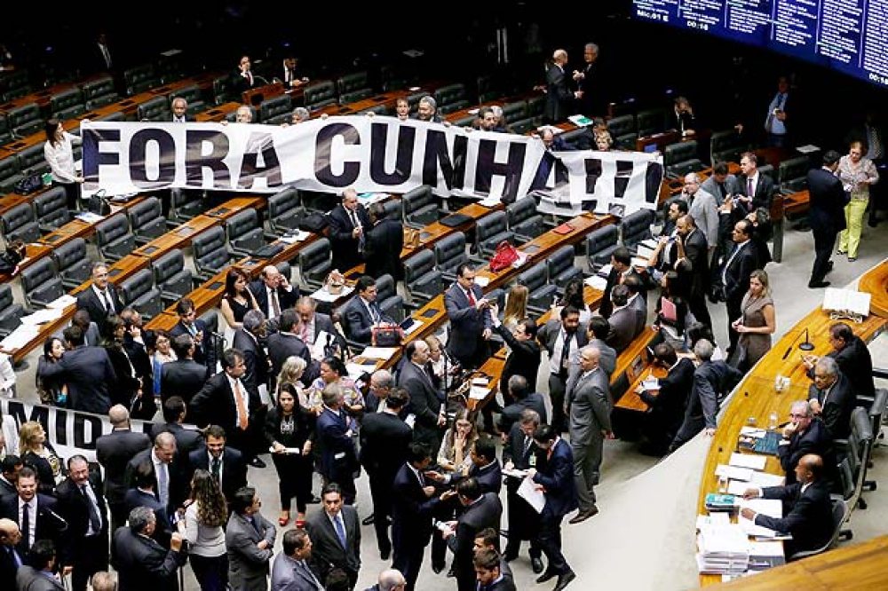 28 deputados que apoiaram o impeachment estão nas planilhas da Odebrecht