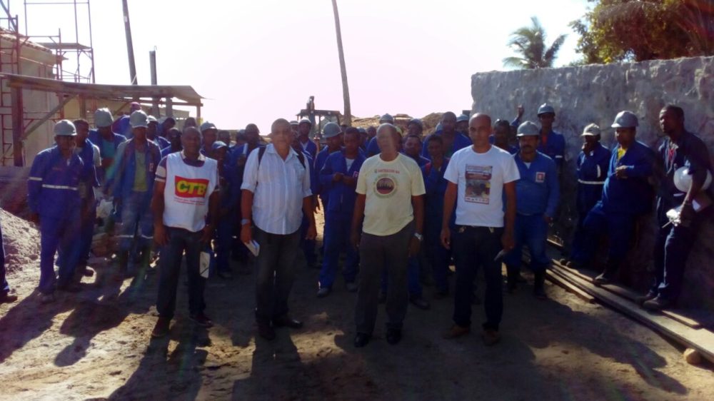 Concreta: Paralisação na obra do Forte de Morro de São Paulo (19/07)