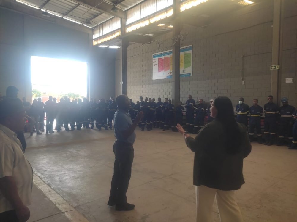 SINTRACOM-BA cobrou e Floripark pagou os salários atrasados