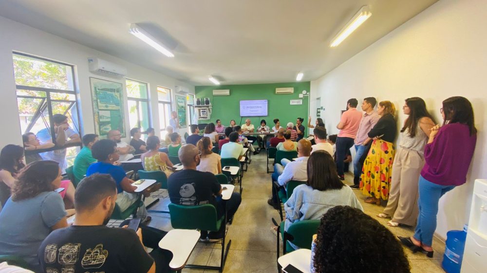 Trabalhadores da Conder aprovam