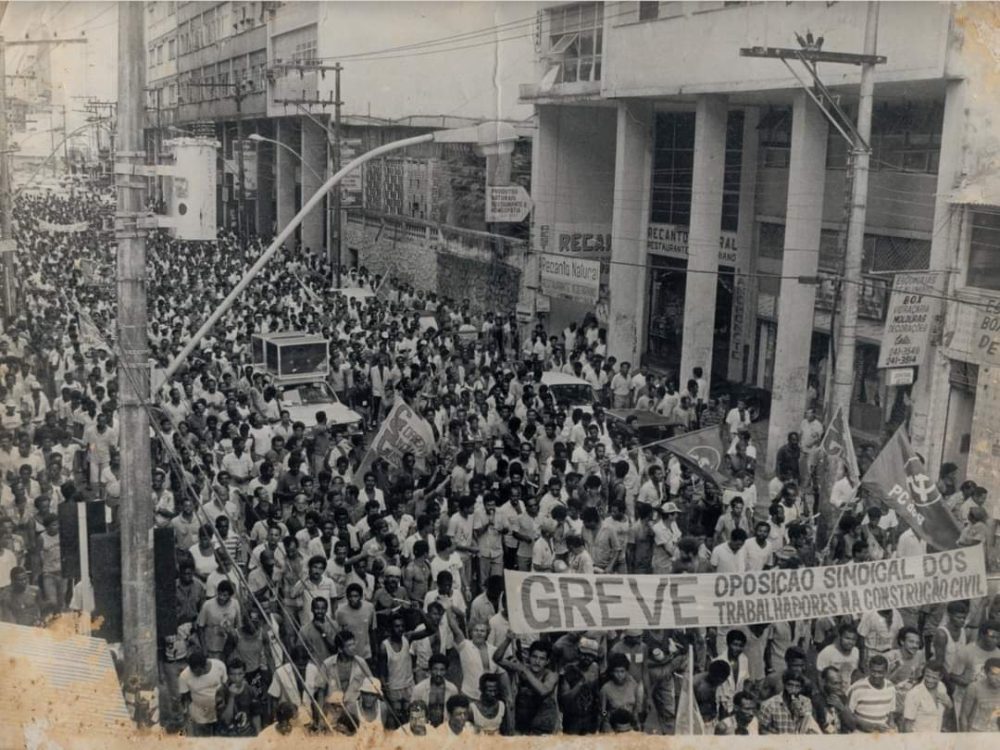 SINTRACOM-BA: 105 Anos de História, Lutas e Conquistas!