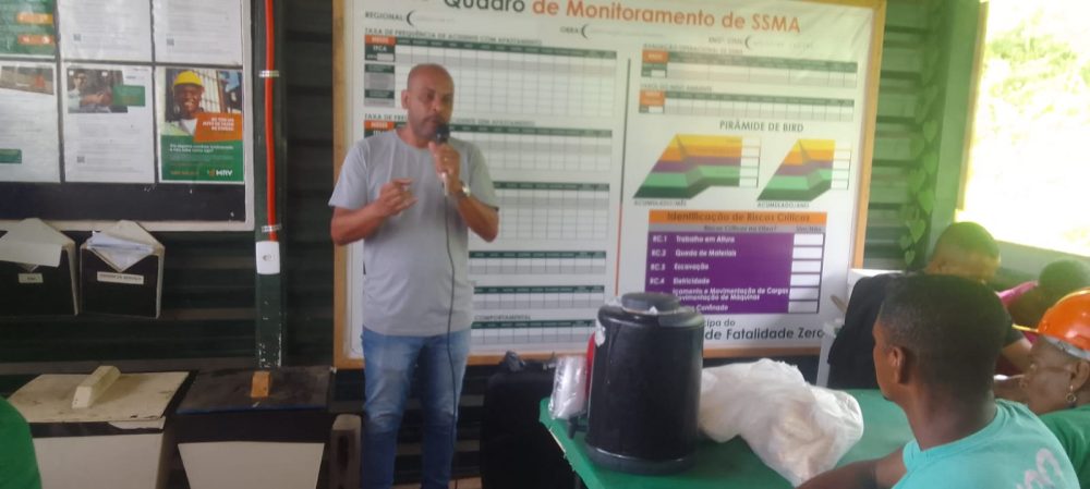 SINTRACOM-BA participou de DDS no canteiro da MRV, em Mussurunga