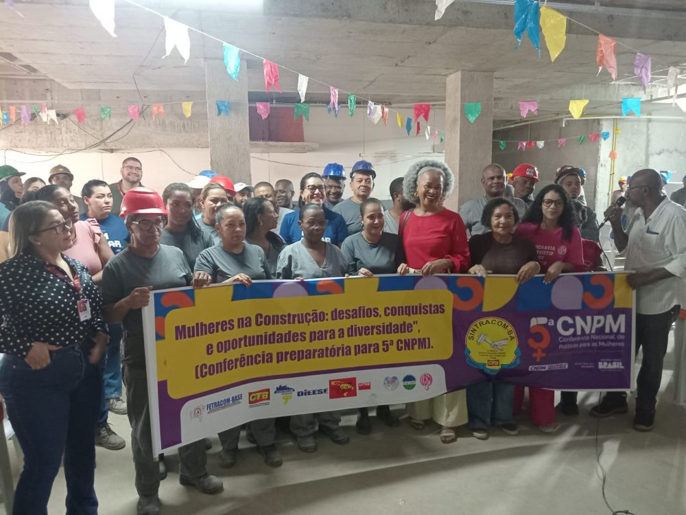 SINTRACOM-BA reúne trabalhadoras na Conferência Livre da Construção para a 5ª CNPM