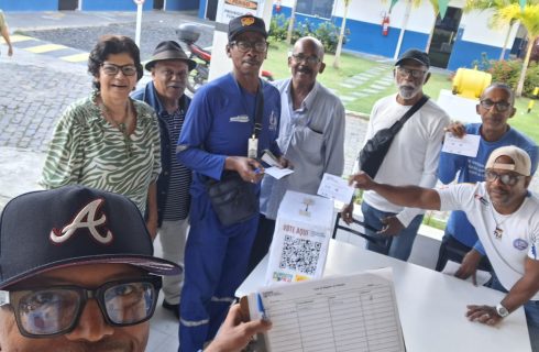 SINTRACOM-BA promove a votação do Plebiscito Popular com os trabalhadores (as)