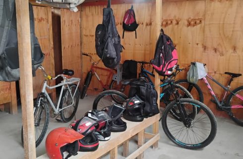 Remanso: SINTRACOM-BA cobra da Art & Projeto uma data certa para  pagamento da cesta básica  e armários para os trabalhadores (as)