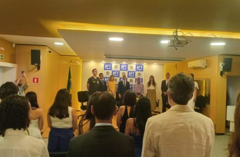 SINTRACOM-BA presente na posse dos novos auditores do Trabalho da SRTE