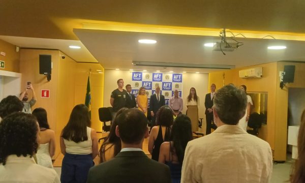 SINTRACOM-BA presente na posse dos novos auditores do Trabalho da SRTE