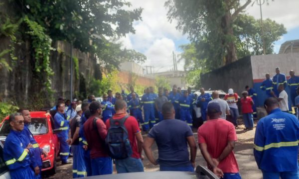 Atualização: A prestadora de serviços Dínamo pagou o restante dos salários e os trabalhadores (as) retornaram às atividades em Salvador