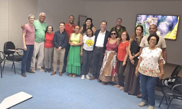 SINTRACOM-BA participa de reunião do FORUMAT