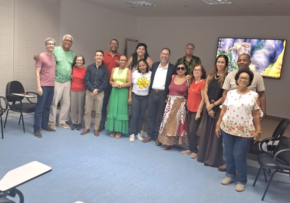 SINTRACOM-BA participa de reunião do FORUMAT