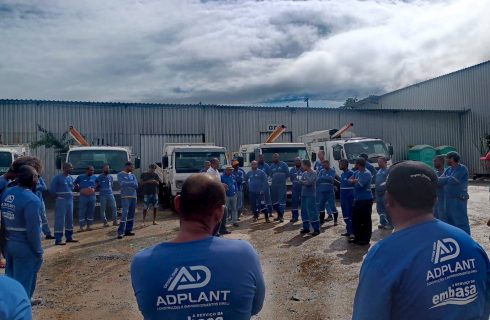 Paralisação na Adplant / Embasa: Trabalhadores (as) não receberam salários, vale transporte e cesta básica