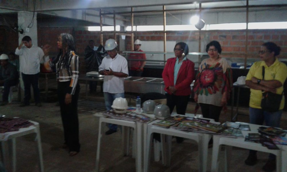 SINTRACOM-BA debate gênero, racismo e violência contra a mulher