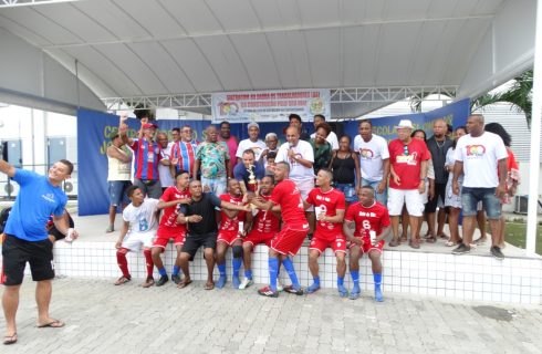 24/03: Centenário do SINTRACOM-BA teve dia de futsal e diversão