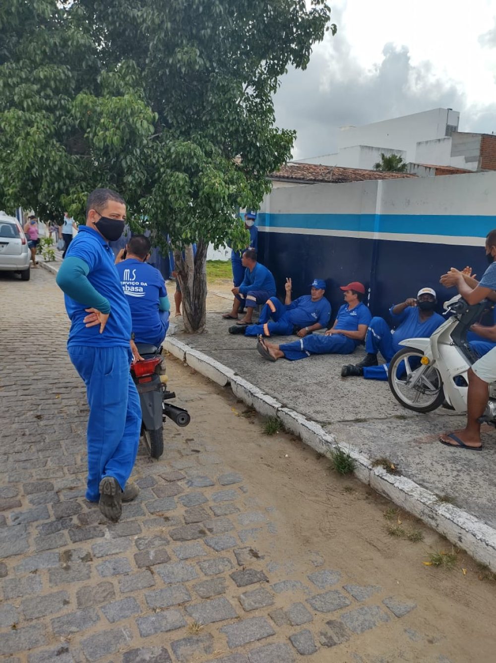 MS / Embasa: Trabalhadores (as) paralisam de novo por atraso de salários