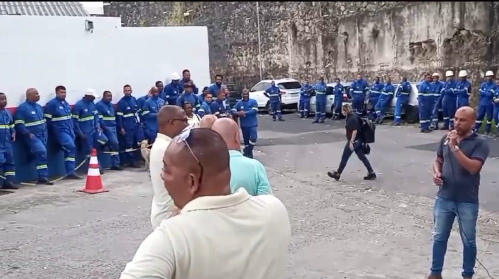 Trabalhadores (as) da Dínamo paralisaram atividades