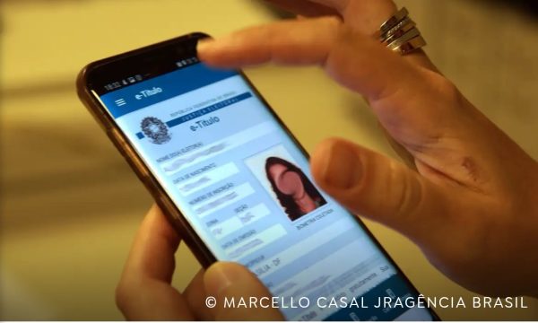 Prazo para regularizar o título de eleitor é até 6 de maio