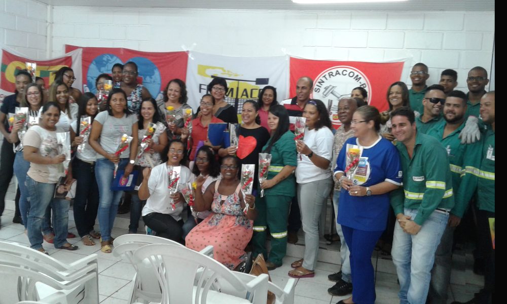 Março Mulher mobiliza trabalhadoras (es) na Conecta