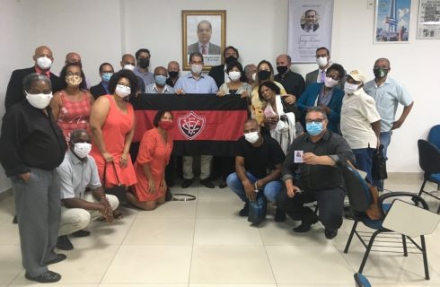 Homenagem do SINTRACOM-BA ao Dr. Jorge Lima